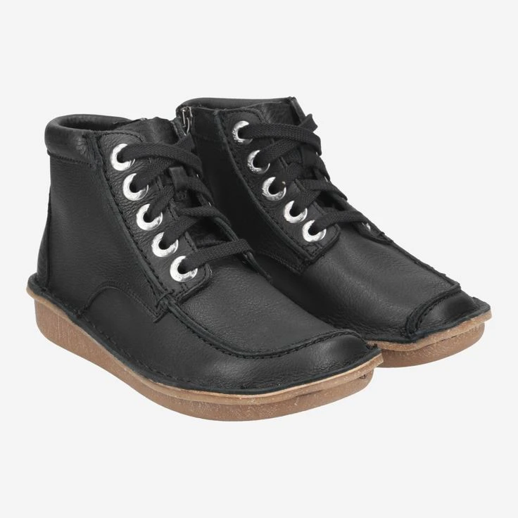 Clarks Art. Funny Cedar 26173884 4 - Black 5 Clarks Art. Funny Cedar 26173884 4 - Black - Image 3