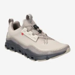 On Running Art. 49.98947 Cloudaway - Gray