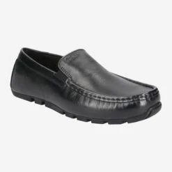 Clarks Art.  Oswick Plain - Black