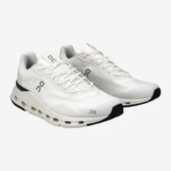 On Running Art.  26.98483 Cloudnova - White/ Eclipse -Paul Green Shop paar 1331090128