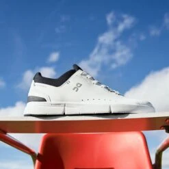 On Running Art.  48.99457 The Roger Advantage - White -Paul Green Shop sonder 1331010054